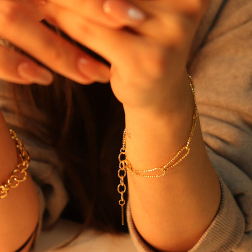 LOCK ARMBAND